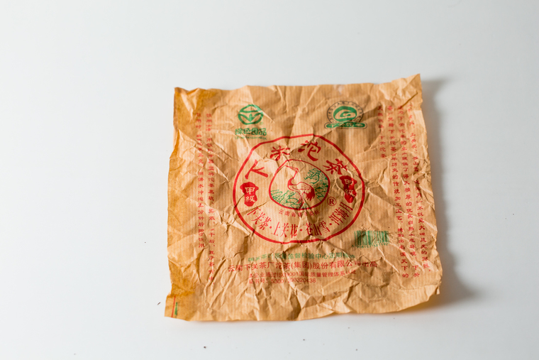 下關(guān)沱茶：下關(guān)甲級沱茶，1951年下關(guān)茶廠“一個單品打天下”，如今它稱霸茶界60多年！