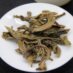 2018年六大茶山 賀開(kāi)有機(jī)茶 生茶 357克